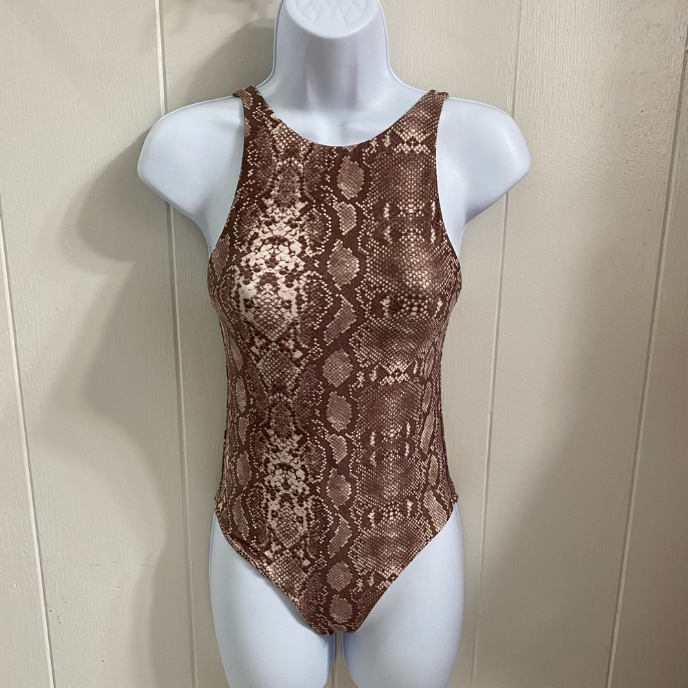 New Acacia Snake France One Piece